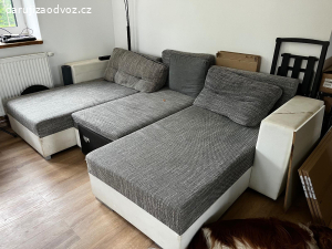Daruji velký šedý gauč do U SPĚCHÁ
