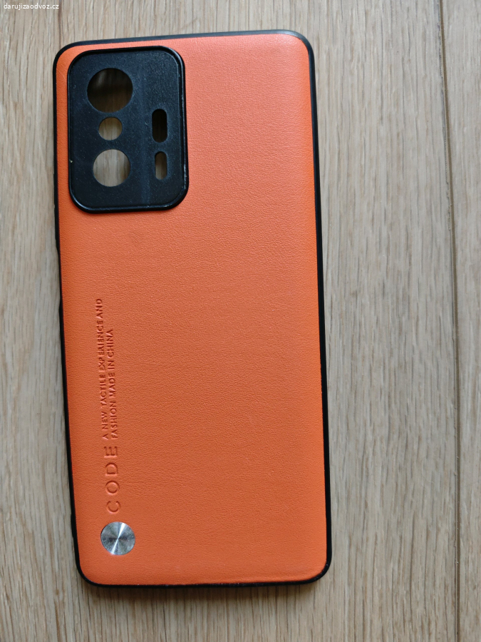 Věnuji zadní kryt na Xiaomi 11T