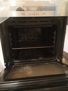 Vestavná trouba MORA