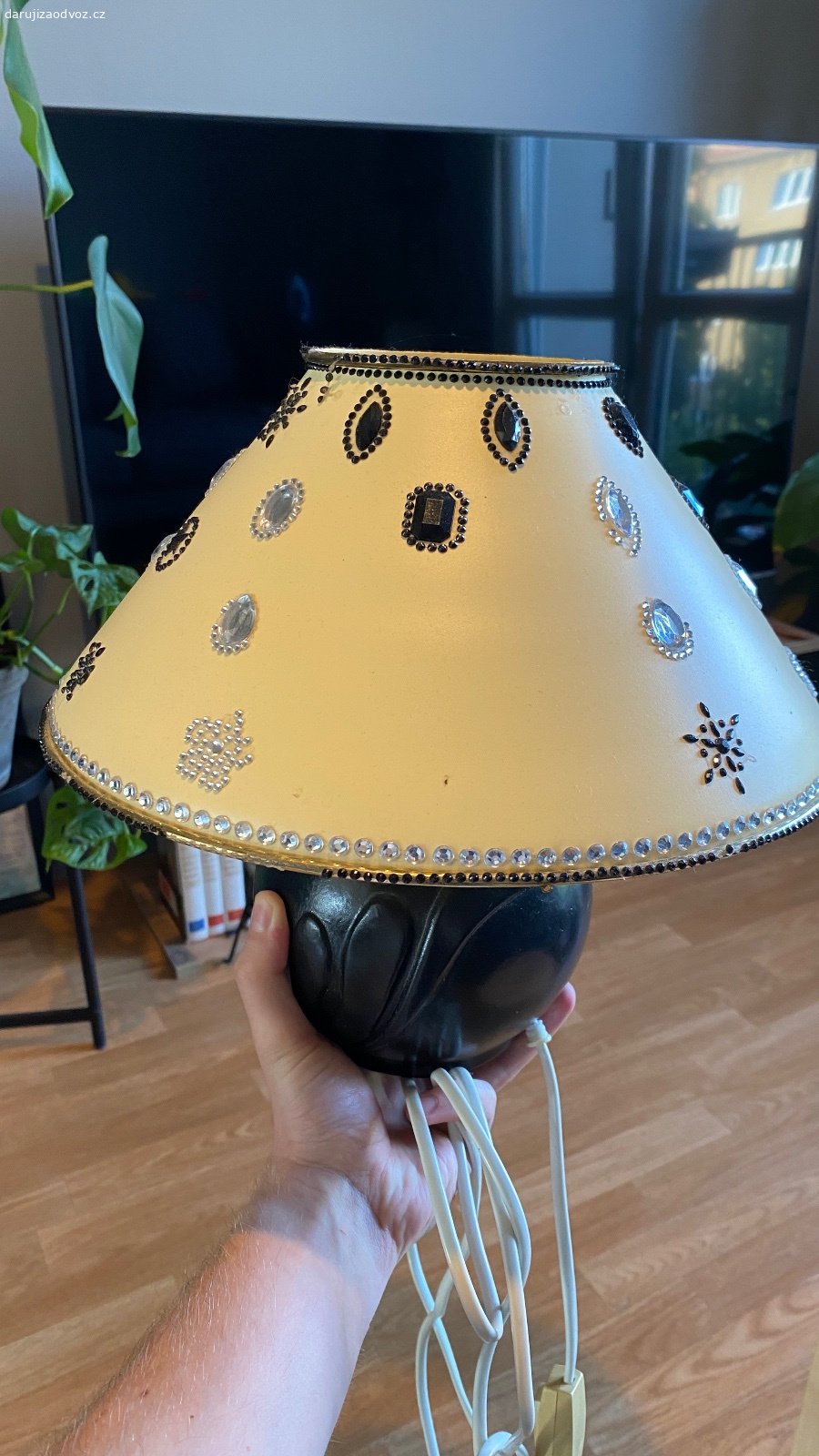Vintage lampa. Daruji tuto vintage lampu, plně funkční