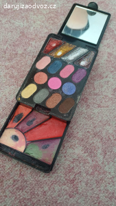 Vlasové doplňky, kosmetika