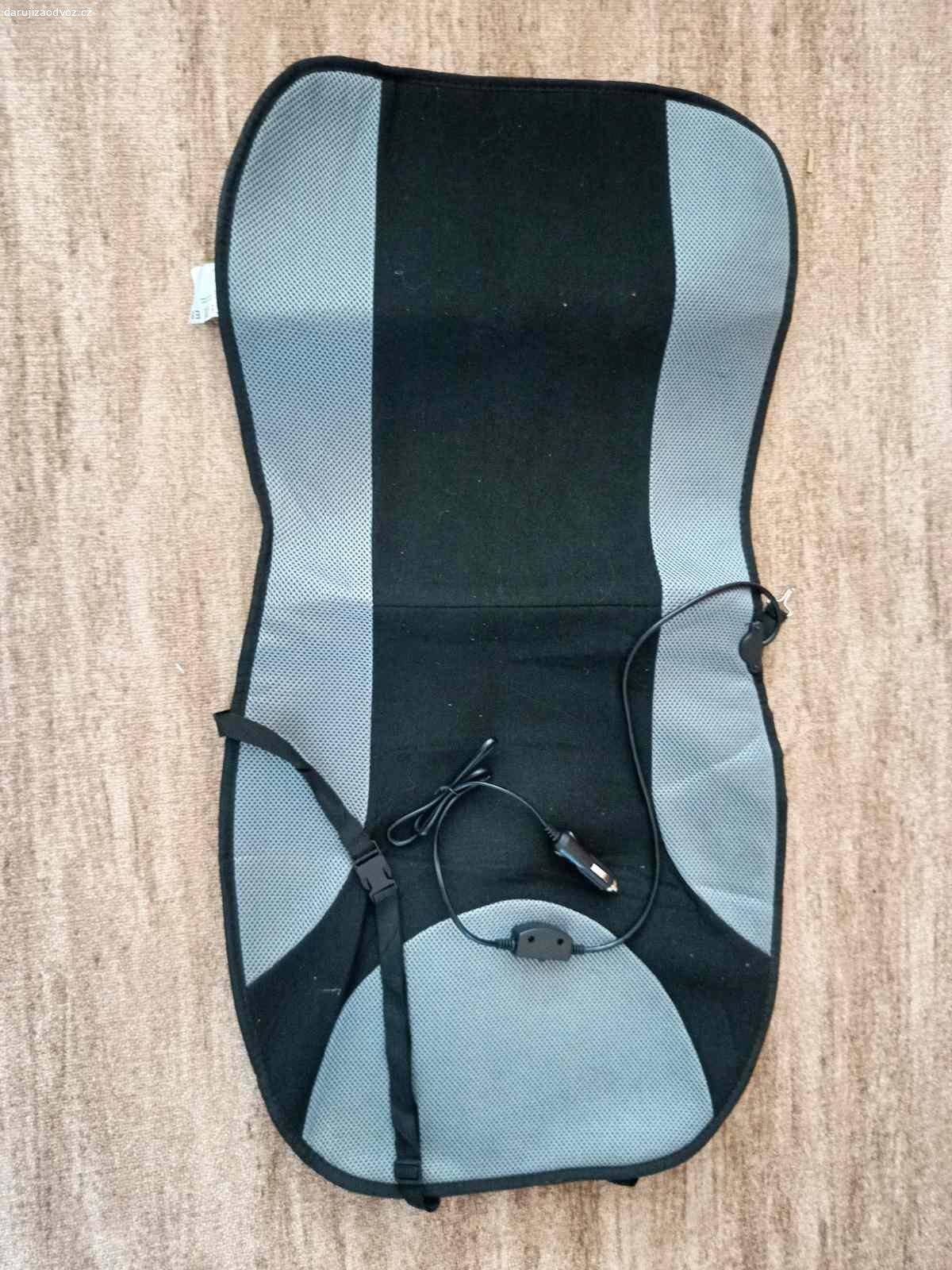 Vyhřívaný potah. Vyměním vyhřívaný potah na autosedačku. 
Používaná, funkční.

Třeba za veganskou čokoládu bez lepku. Nebo nic jiného bez lepku.