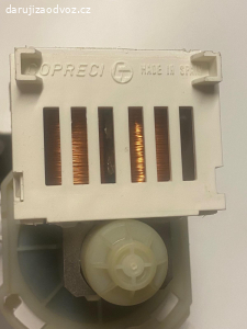 Vypouštěcí čerpadlo Whirlpool AWO 9561