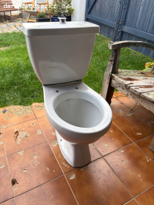 WC za odvoz zadní vývod