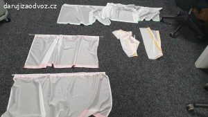 Zaclonky na okna vcetne tycek