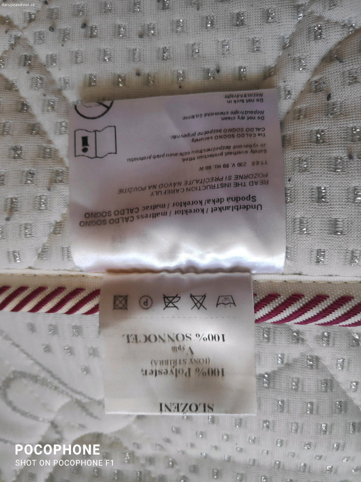 zahřívací podložka. daruji zahřívací podložku.. + deku.. kdyby někdo chtěl..