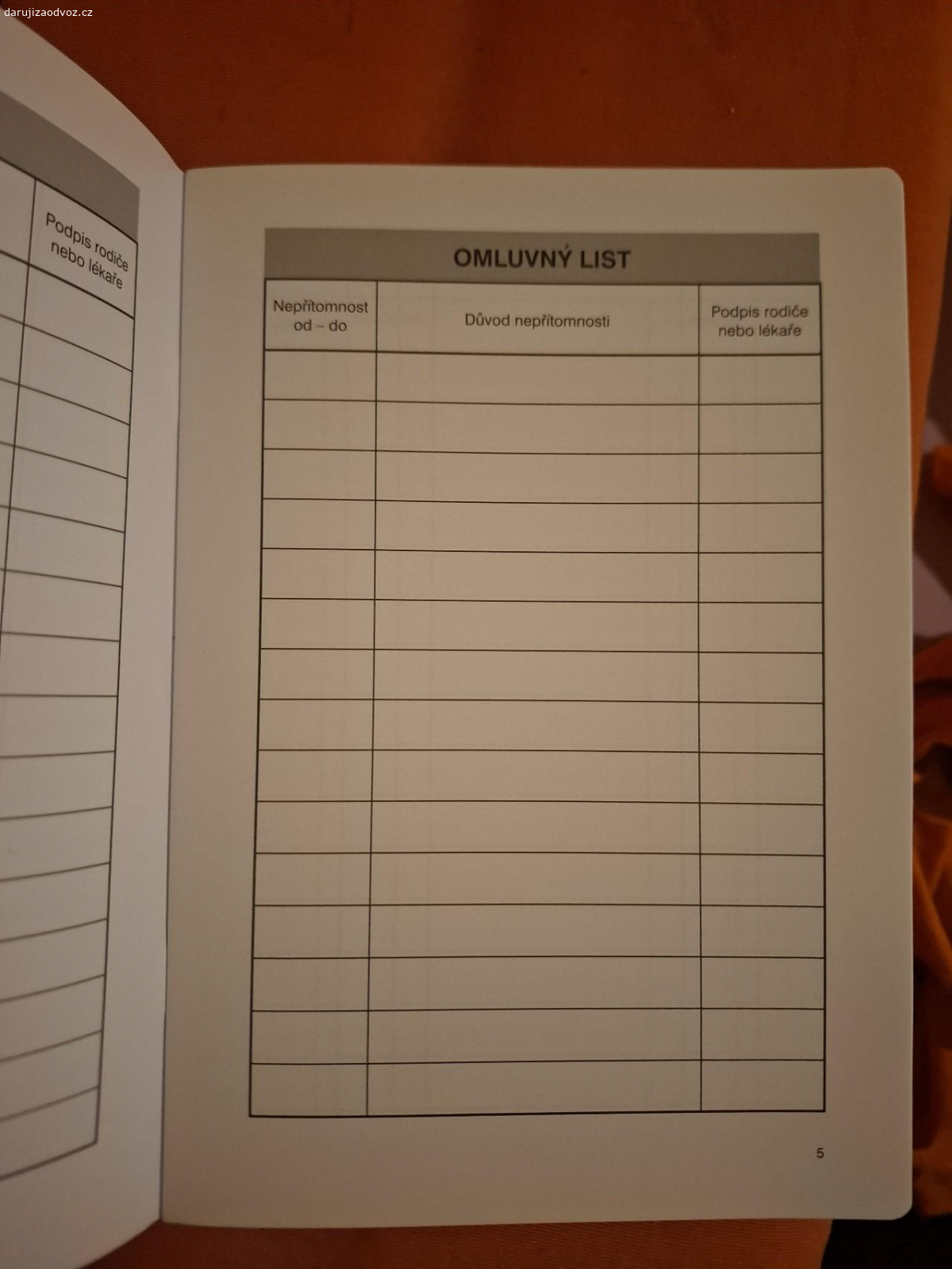 žákovské knížky. asi 150ks možná víc