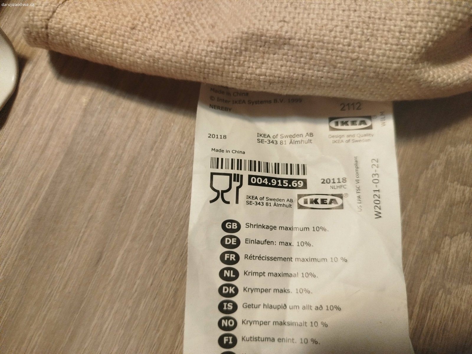 závěsná police. pytlík na přivítání kamkoliv 
úplně nový 
cca 35 cm