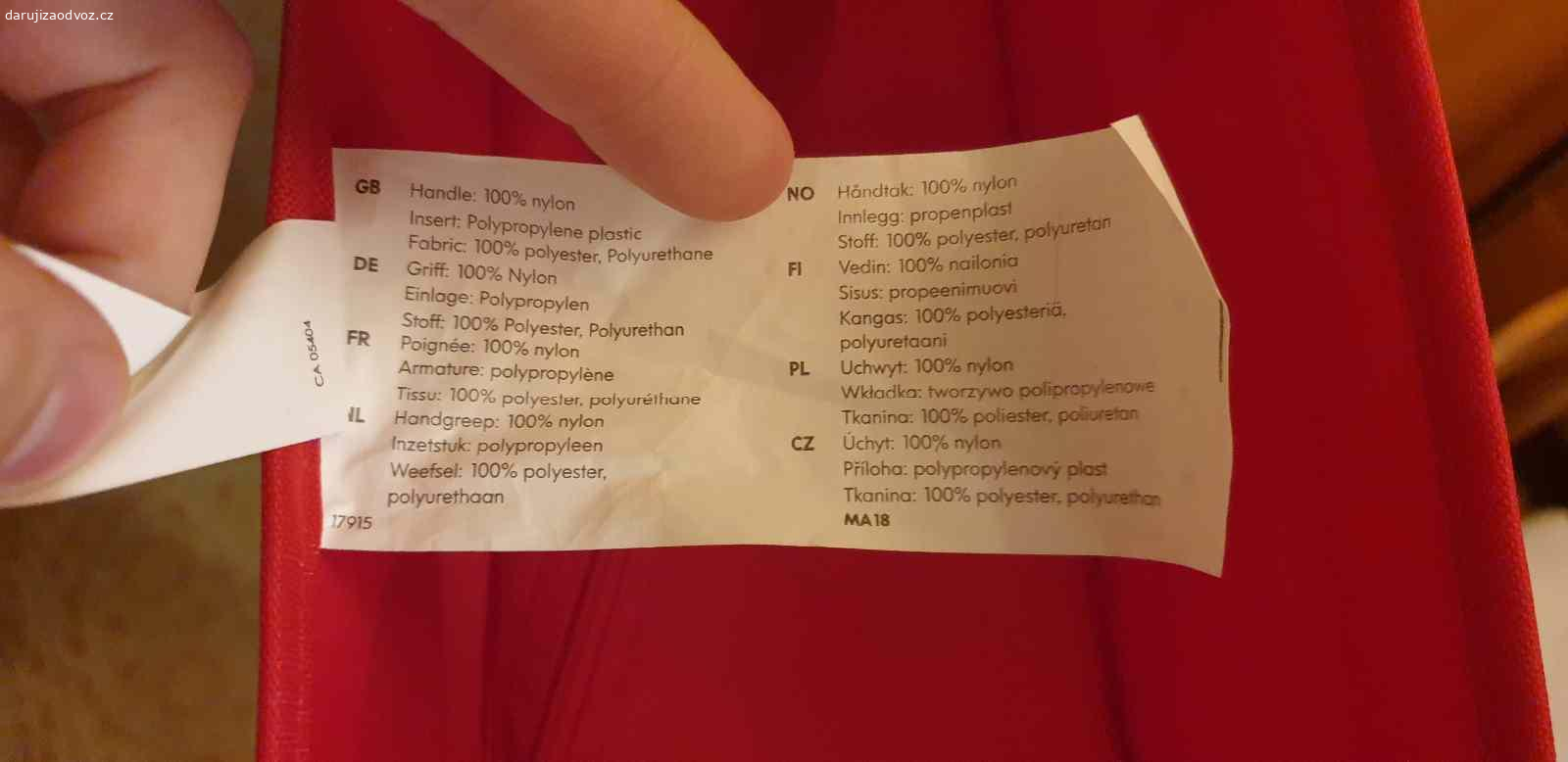 Závěsný díl (organizér) IKEA SKUBB. Daruji za odvoz závěsný díl IKEA SKUBB – 10 polic se 2 zásuvkami.
Nezasílám, jen osobní vyzvednutí v Brně, ulice Lozíbky.