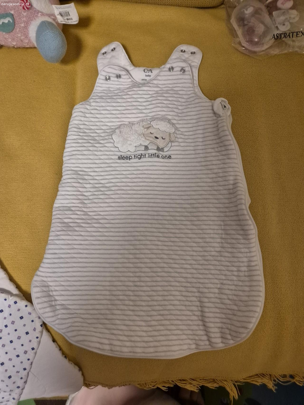 zavinovacka,spaci pytel,dudliky. spaci pytel pro mimino,zavinovacka snerovaci,dudliky jsou vyvarene spise pro holcicku