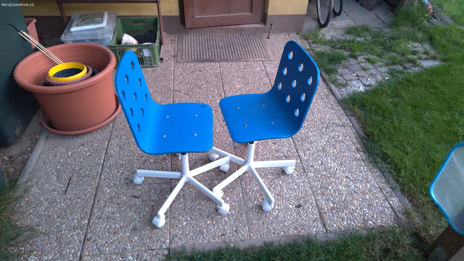 Židličky pro děti. IKEA, pěkný stav