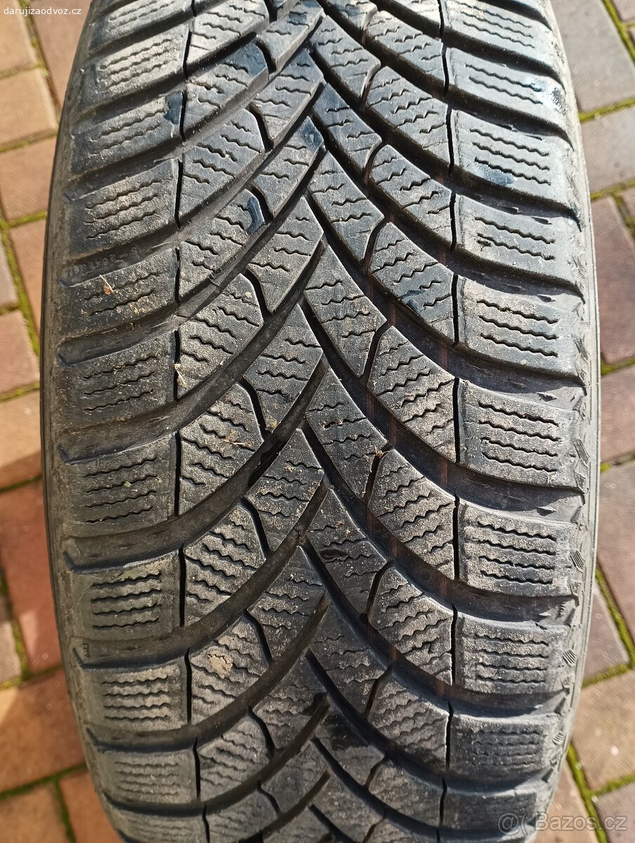 Zimní Semperit SPEED-GRIP 5 185/50 R16. 1 ks